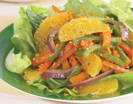 Image of Peppers and Orange Spinach Salad
